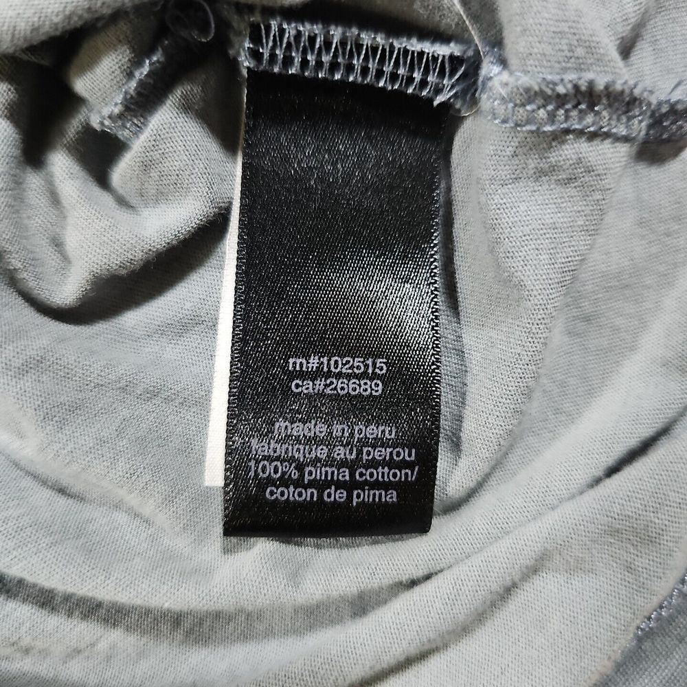 John Varvatos Shirt mens MEDIUM short Sleave Blue‎ Athletic fit Pocket Polo Golf - Picture 3 of 9